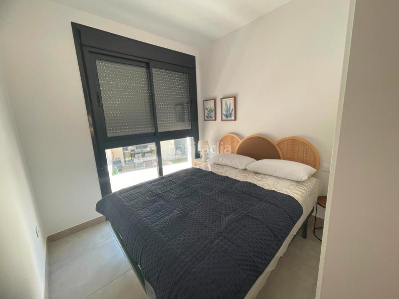 Foto b6a6aaa5-1129-4aa1-99de-18566d482b68. Casa sumérgete en el confort y la exclusividad de este sofisticado bungalow de obra nueva en la prestigiosa zona de pau 26, en Orihuela