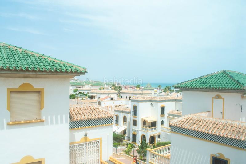 Foto 0e993a3e-fed1-45e4-8e95-afe6888b6a30. Penthouse with pool in Cañada del Molino Torrevieja