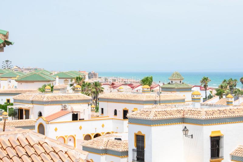 Foto 21cc79fc-8998-47b9-83ec-6bdf97c1f9e7. Penthouse with pool in Cañada del Molino Torrevieja