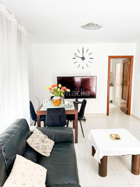 Foto d45b0493-fc85-45db-be68-597d4a0b324d. Maison dans Avenida Habaneras - Curva de Palangre Torrevieja