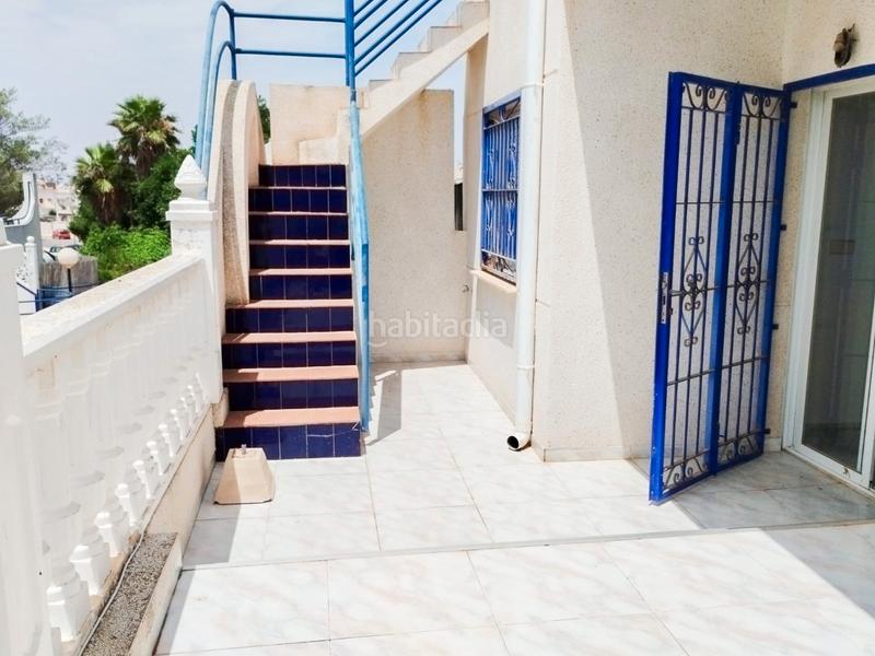 Foto 0e2b7723-4767-4435-8d13-d001c1fe3cad. Casa a schiera con piscina in Zona Carrefour - Urbanizaciones Torrevieja