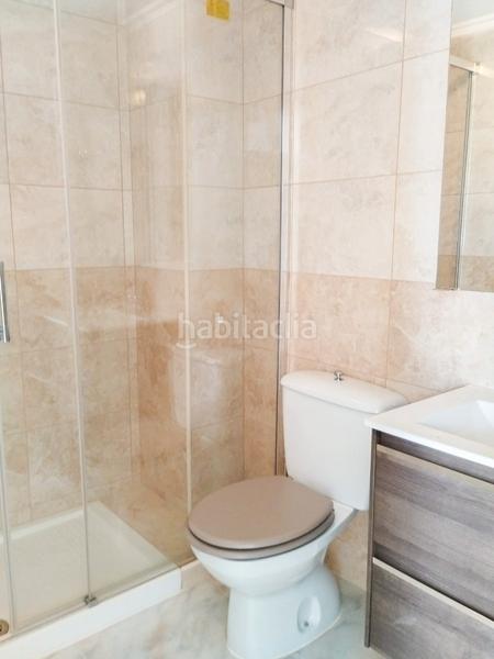 Foto 0ea3929d-f1cb-4228-a81f-a6c5cc0d93aa. Casa a schiera con piscina in Zona Carrefour - Urbanizaciones Torrevieja