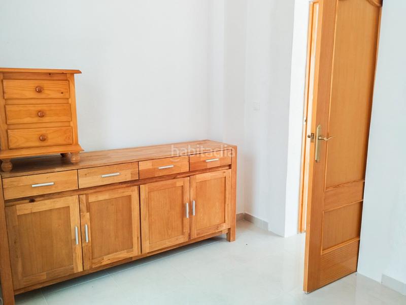 Foto c21badbb-f781-4856-b1ed-3e9b8c8ae735. Casa a schiera con piscina in Zona Carrefour - Urbanizaciones Torrevieja