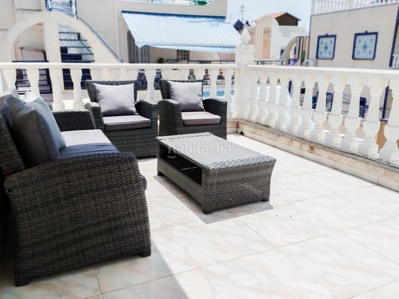 Foto d691ac6a-b0e4-4330-9c4d-ee162e2500b8. Casa a schiera con piscina in Zona Carrefour - Urbanizaciones Torrevieja