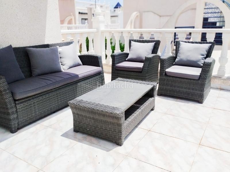 Foto d71a4f32-5a96-4cd9-a789-2fc845f402a9. Casa a schiera con piscina in Zona Carrefour - Urbanizaciones Torrevieja