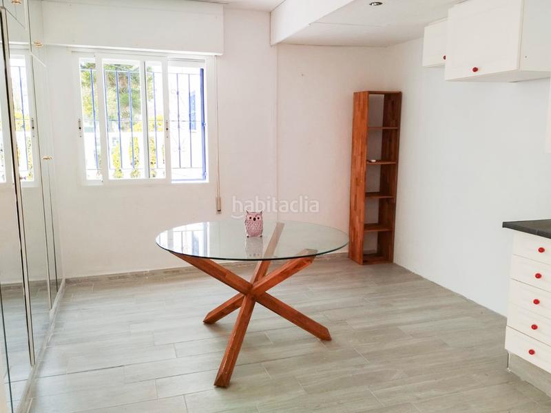 Foto f262fae7-9146-4d90-b7f6-8471b84223fb. Casa a schiera con piscina in Zona Carrefour - Urbanizaciones Torrevieja