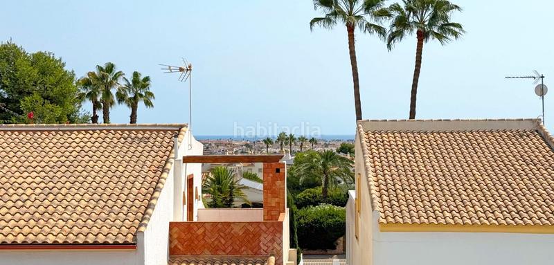 Foto 3927707d-52bd-470f-8041-756fcd79ab0e. Casa descubra esta magnifica villa reformada en villamartin, donde la modernidad y la comodidad se fusionan en cada detalle. la propied en Orihuela