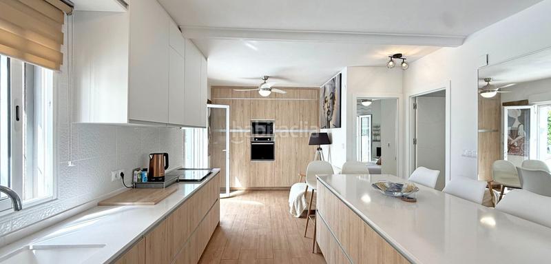 Foto 7e734480-5da8-456a-83a4-ccc2e026d8e9. Casa descubra esta magnifica villa reformada en villamartin, donde la modernidad y la comodidad se fusionan en cada detalle. la propied en Orihuela
