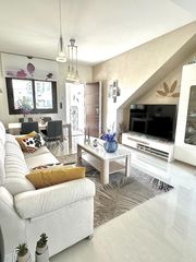 Casa a La Florida. Descubra este acogedornbspbungalow en planta baja ubicado en una
