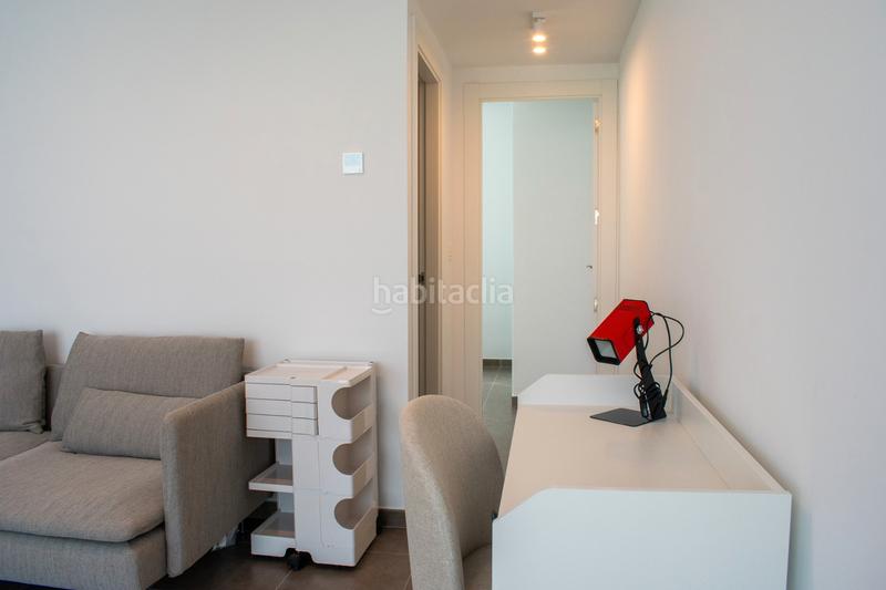 Foto 060462a7-b197-44d7-ab52-6b0480142d5c. Casa adosada presentamos este chalet adosado de obra nueva a estrenar en 2025, una vivienda diseñada para ofrecer el máximo confort en la costa en Santa Pola