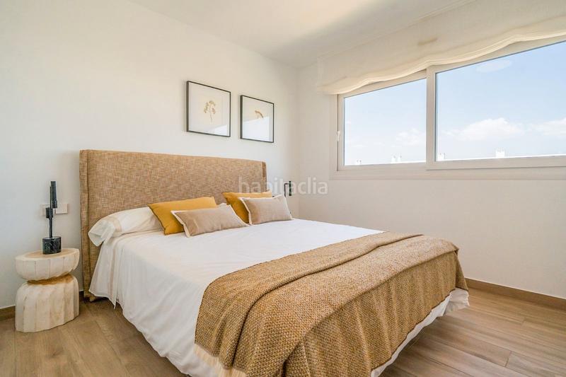 Foto 002b6b29-482b-4e8b-ac51-c4328f6f2af7. Casa adosada le presentamos una magnífica oportunidad de adquirir ennbspresidencial de 4 exclusivos adosados en vistabella golf, costa en Orihuela