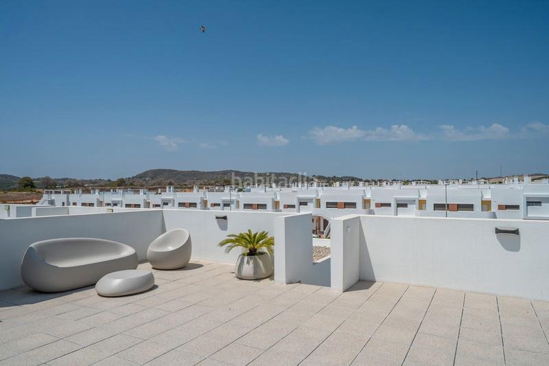 Foto 39182148-1856-40cb-bd94-f79fb87516dd. Casa adosada le presentamos una magnífica oportunidad de adquirir ennbspresidencial de 4 exclusivos adosados en vistabella golf, costa en Orihuela