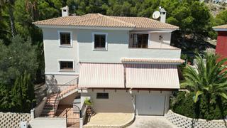 Maison à Bonalba-Cotoveta. Te presentamos esta fantásticanbspvilla independiente de estilo