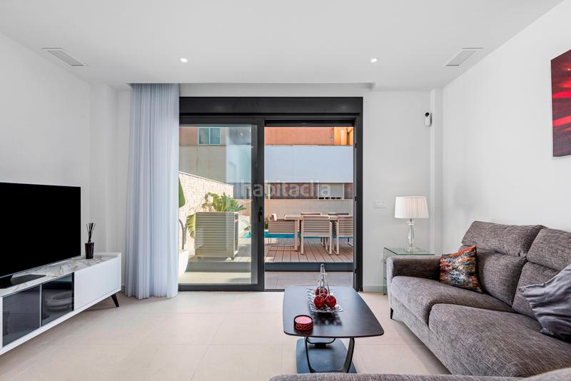 Foto ef3e4c15-467b-4744-897f-e3d86ed41222. Xalet a Los Secanos Guardamar del Segura