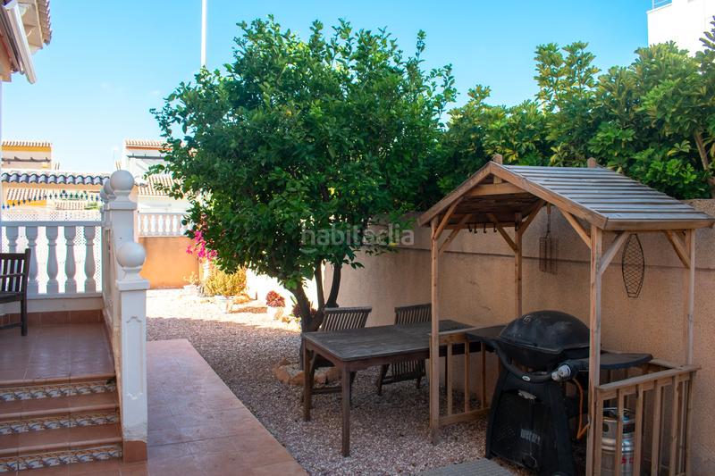 Foto ab9f014d-b3c6-46e2-90ca-07902d1934d6. Xalet amb aparcament piscina a La Zenia Orihuela