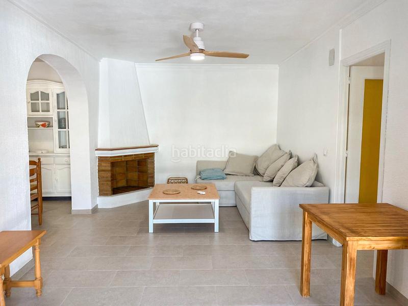 Foto 2f72a251-163d-4f0b-ae9e-a18f82a43d80. Casa amb aparcament piscina a Cabo Roig Orihuela