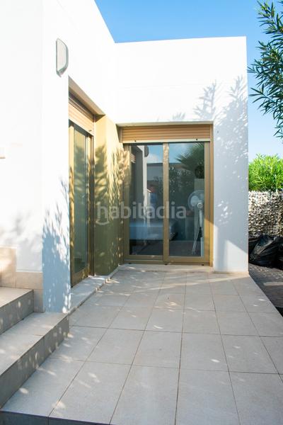 Foto f909ebec-99c5-4333-a2ec-a263f175c46d. Casa a schiera con parcheggio piscina in Desamparados - Hurchillo - Torremendo Orihuela