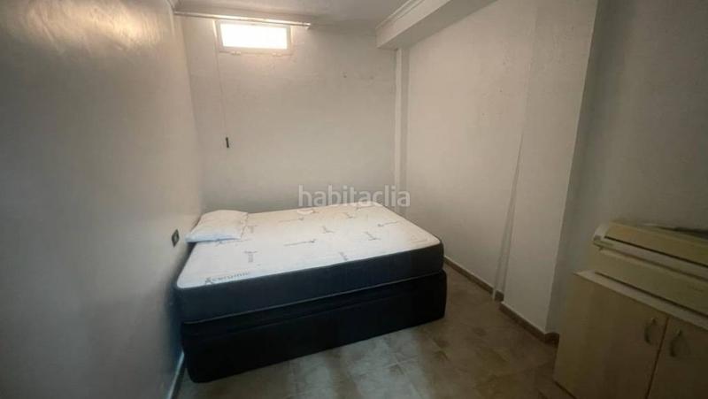 Foto 79bab2be-6499-406b-8b7f-830d6f4691d2. Casa adossada amb aparcament piscina a El Edén Guardamar del Segura