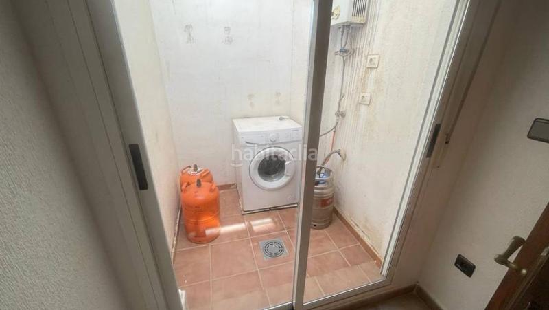 Foto 7f43f048-d4bf-49e6-b4a1-3539d41aa9db. Casa adossada amb aparcament piscina a El Edén Guardamar del Segura