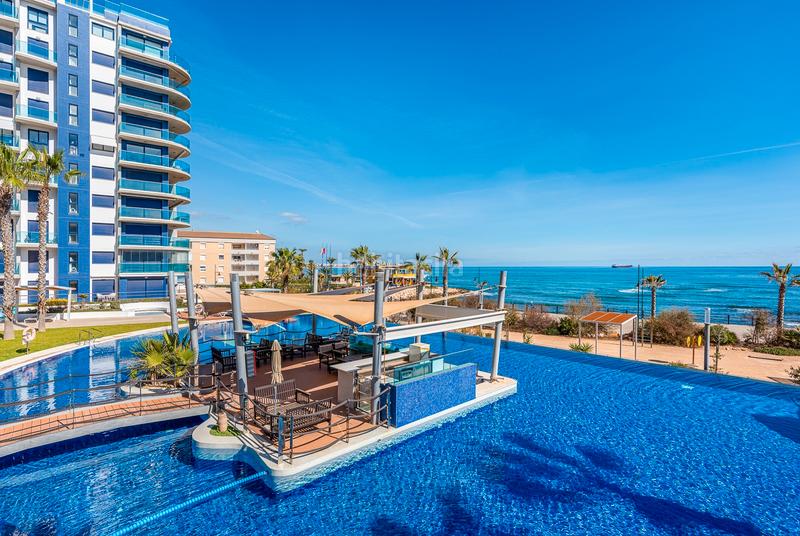 Foto 706563eb-004e-4d51-a653-4ac086d93436. Piccolo appartamento con parcheggio piscina in Punta Prima Orihuela