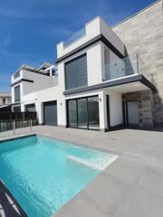 Casa a Playa Honda-Playa Paraíso. Descubra estanbspvilla de diseñonbspen playa honda murcia, un en