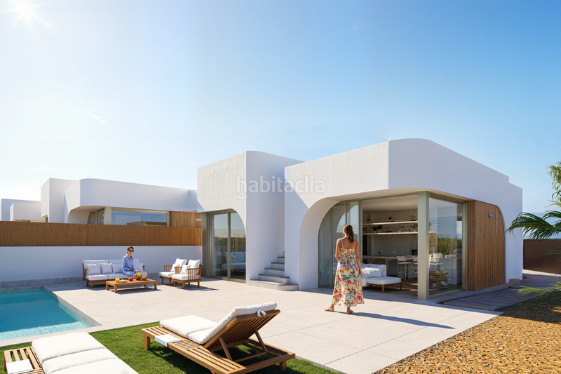 Foto f7ae96bb-d90b-40e6-9b7d-9ad8702dbebc. Maison avec parking piscine dans Los Urrutias Cartagena