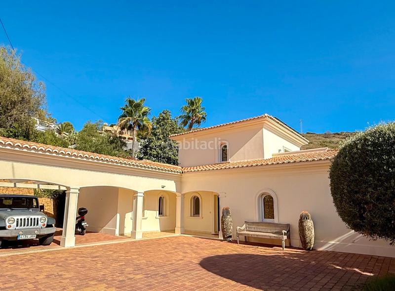 Foto 86889768-660d-47b0-9869-8c8359d75fe7. Casa le presentamos una maravillosanbspvilla independiente de lujo , ubicada en la prestigiosa zona de el portet pla del mar en Moraira