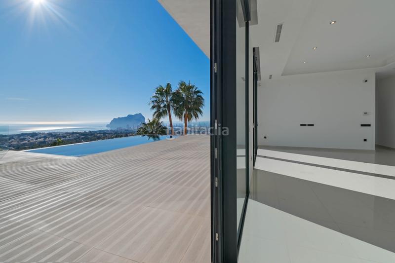 Foto a9cf2e50-ee3a-48de-affa-3a640f518351. Casa con parcheggio piscina in La Fustera Benissa