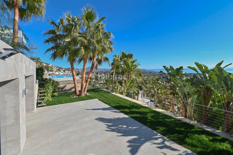 Foto c114a0b6-c7a4-4c0d-9e7b-0ca78c9c80d8. Casa con parcheggio piscina in La Fustera Benissa