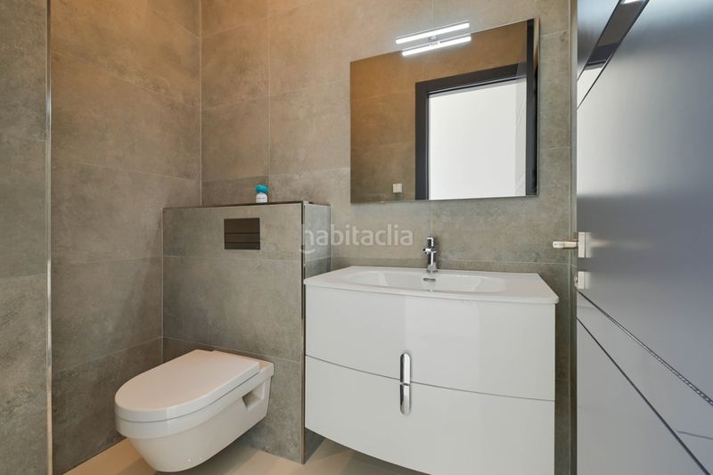 Foto 45bc44e2-6e9e-43ee-a95f-f35216a9c7c3. Casa amb aparcament piscina a La Fustera Benissa