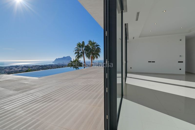 Foto a9cf2e50-ee3a-48de-affa-3a640f518351. Casa amb aparcament piscina a La Fustera Benissa