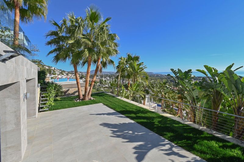 Foto c114a0b6-c7a4-4c0d-9e7b-0ca78c9c80d8. Casa amb aparcament piscina a La Fustera Benissa
