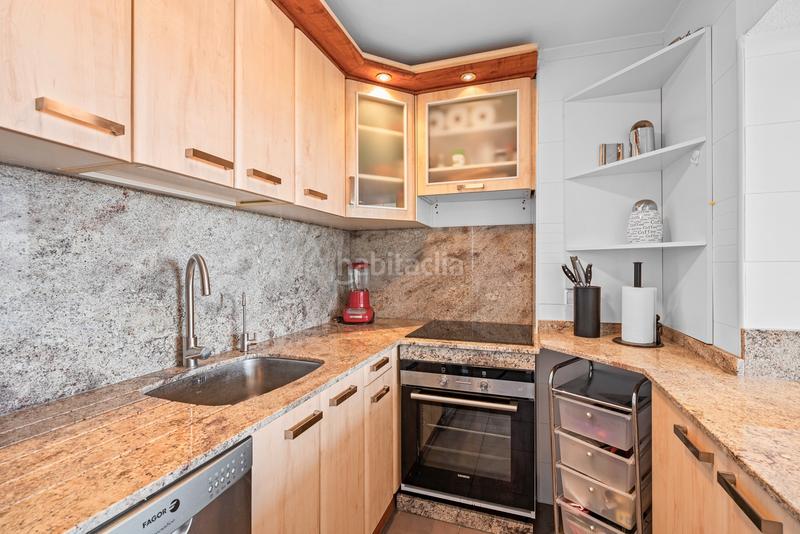 Foto e34adf19-a7a2-4bf9-930c-8801dadeefca. Apartament amb aparcament piscina a Polop