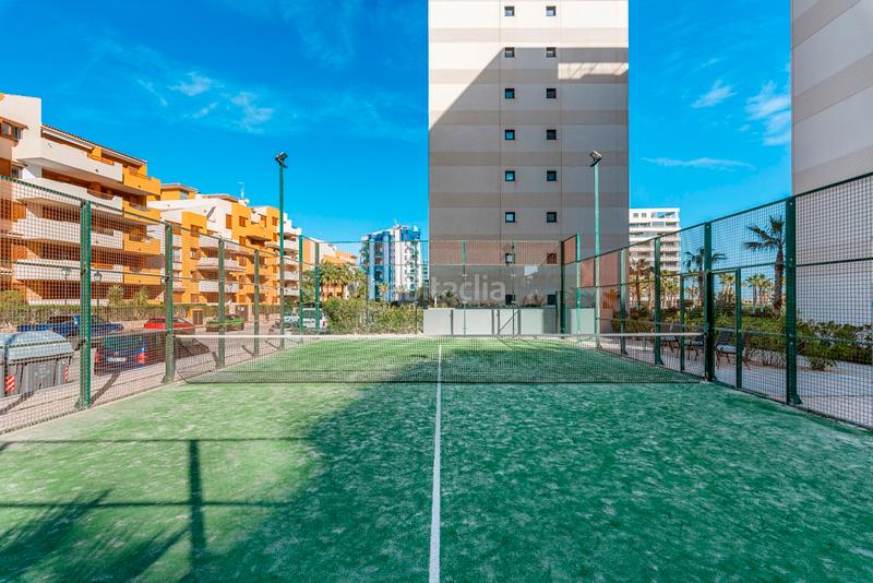 Foto a275ab70-88c4-4cfb-99bf-0add020b7d5b. Apartament amb aparcament piscina a Punta Prima Orihuela