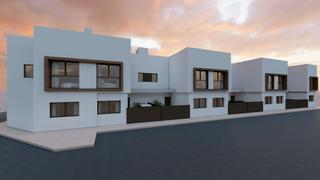 Casa adossada a San Javier. Descubra este moderno residencial de 7 viviendas adosadas en san