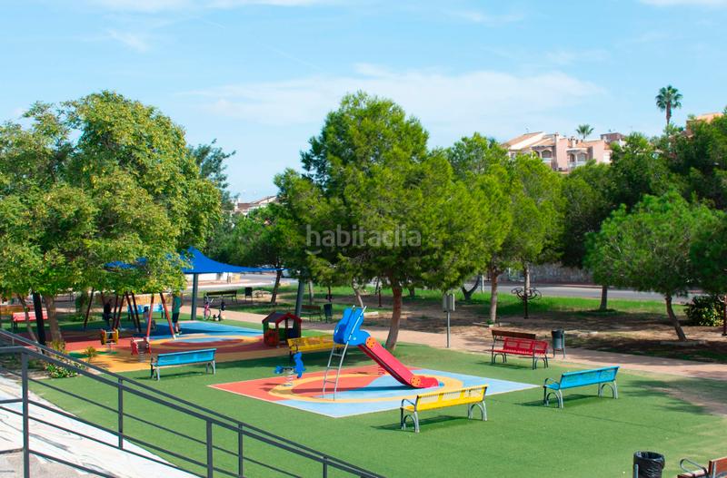 Foto 012596f1-b3f3-4513-a664-75c93f3d69eb. Casa amb calefacció aparcament piscina a Los Balcones-Los Altos Torrevieja