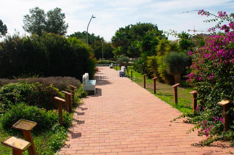 Foto 8b9a7dc4-946c-4bf2-a1cd-b1dabcd616dc. Casa amb calefacció aparcament piscina a Los Balcones-Los Altos Torrevieja