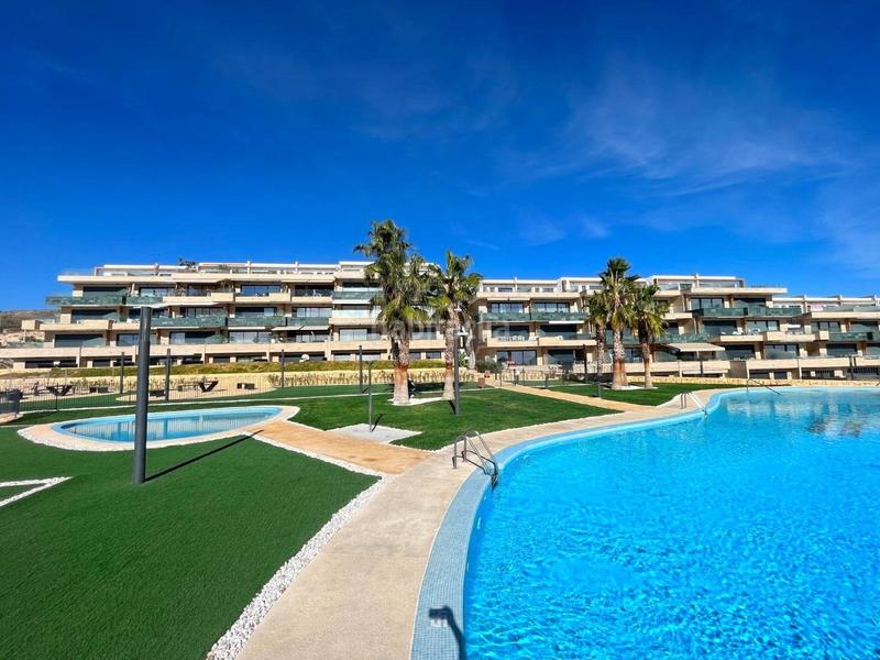 Foto 70dd5f0d-7f15-4f77-96aa-fdd454be6c70. Appartement avec parking piscine dans Golf Bahía Finestrat