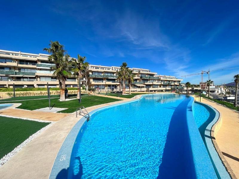 Foto c1cce96f-2e71-4267-b80b-f0dbdaa45902. Appartement avec parking piscine dans Golf Bahía Finestrat