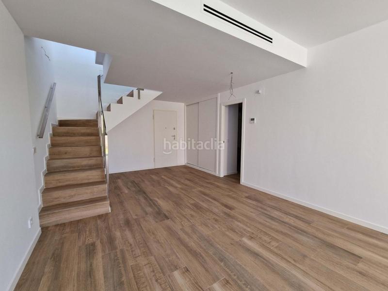 Foto ecdfbede-e46d-4662-9bce-0bc92ea7b84e. Duplex with parking pool in Golf Bahía Finestrat