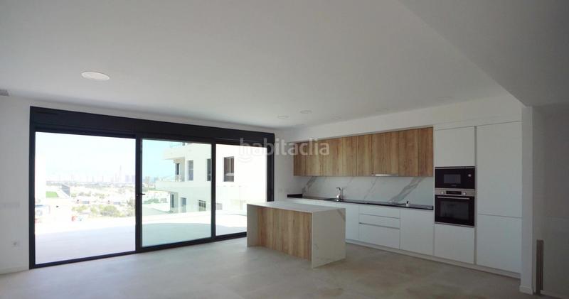 Foto 647a883d-4118-44f7-91ee-a5de51cfe949. Duplex with parking pool in Golf Bahía Finestrat