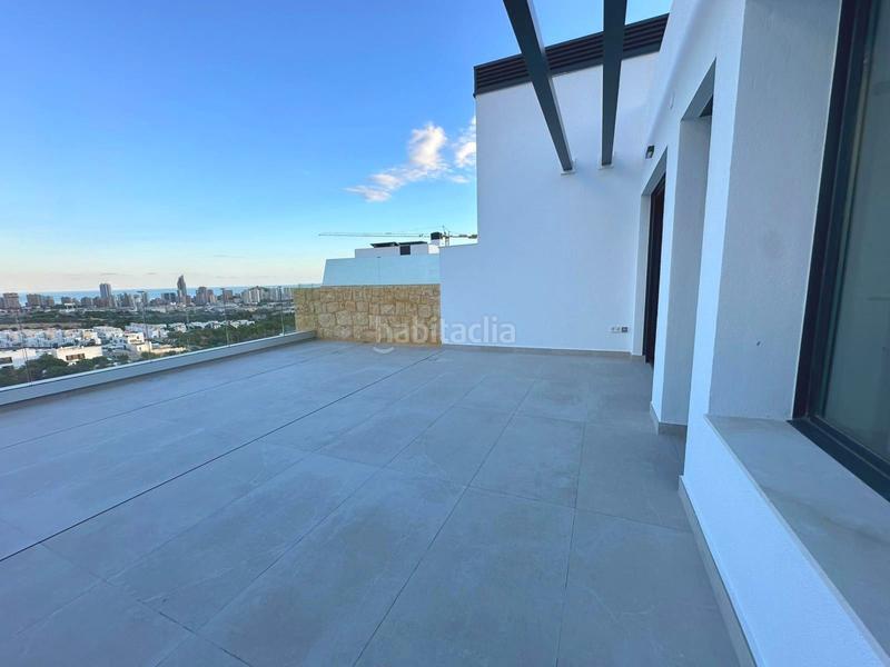 Foto 4ed4ef85-eb0f-44f4-b0be-b618c0fd51e8. Attique avec parking piscine dans Golf Bahía Finestrat