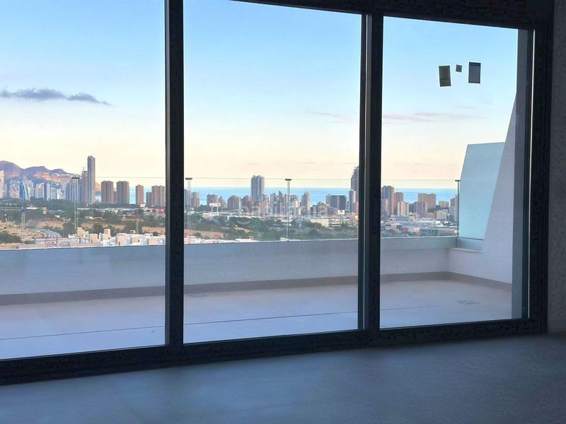 Foto b4546f01-612b-488b-a6e3-eb417b05ad91. Attique avec parking piscine dans Golf Bahía Finestrat