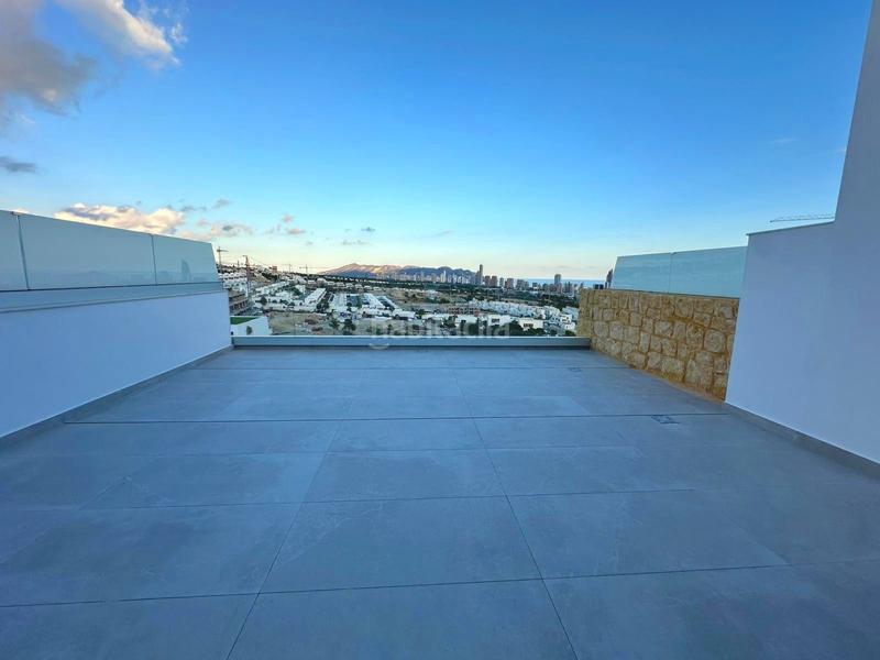 Foto d1e78603-e3ca-4530-be7b-f5eb00dc2293. Attique avec parking piscine dans Golf Bahía Finestrat