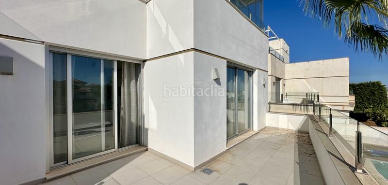 Foto 5267b4a9-3968-442d-a3e5-a7fc146314e2. Casa con parcheggio piscina in Lomas de Cabo Roig - Los Dolses Orihuela