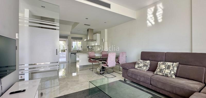 Foto 7998e595-a0ed-461a-ada8-7279099af7ce. Casa con parcheggio piscina in Lomas de Cabo Roig - Los Dolses Orihuela