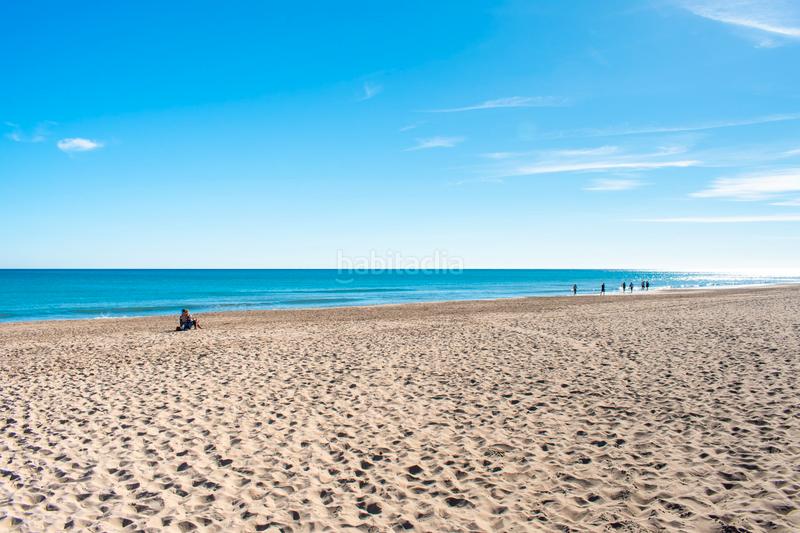 Foto 0c827e71-b040-4560-9e56-3eb09cc6e431. Maison jumelée avec chauffage parking piscine dans Guardamar Playa Guardamar del Segura