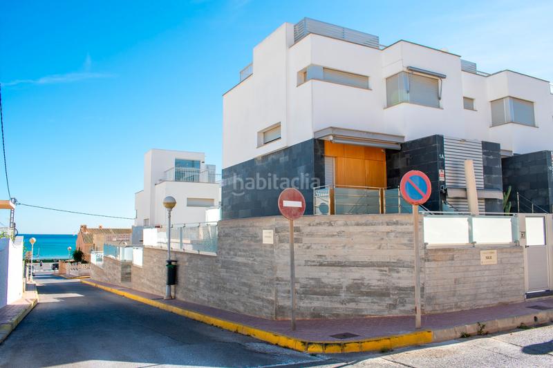 Foto 8f36a144-72d4-4b7e-ae49-0d086b0703f2. Maison jumelée avec chauffage parking piscine dans Guardamar Playa Guardamar del Segura