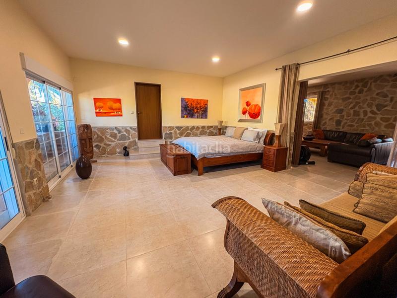 Foto 13ac5b9a-02af-4968-9b28-bddfac7551ef. Masia amb calefacció aparcament piscina a Las Bayas Elche / Elx