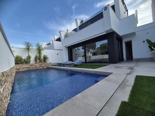 Dúplex en Santiago de La Ribera. En el corazón de santiago de la ribera, dentro de una de sus zon